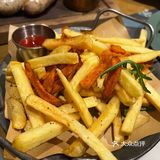 「黑松露鹅肝披萨」推荐的必点招牌