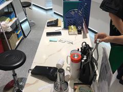 -沫芮眼镜·蔡司官方授权店(人民广场店)