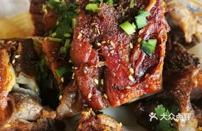 Grilled Beef Spine Bones