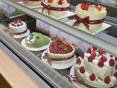-花花卷卷·鲜食蛋糕(静安久光百货店)