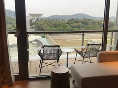 -上海佘山世茂艾美酒店