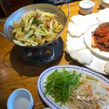 说到美食，老洛阳面馆的招牌面食绝对不容错过