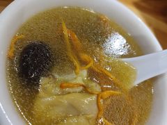 虫草山菌炖鸡汤-肘子酥·天津菜·特色捞面(德云社店)