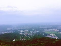 -鬼笑石后山停车场