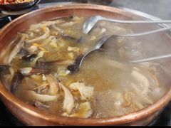 -阿山卓·野生菌火锅·纳西火塘烤肉