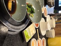 -草家酱蟹炭火烤肉店(珲春南路一店)