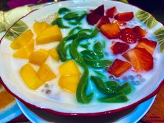 士多啤梨芒果绿茶拉面-甜心妈妈·榴莲星级糖水(北京路总店)