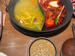 -巴卤社老火锅(财富店)