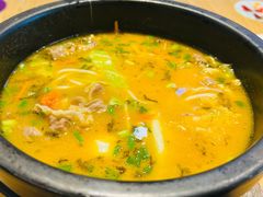 酸汤肥牛米线-过桥缘·过桥米线(大华虎城嘉年华店)