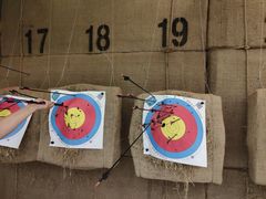 -弓夫射箭·运动娱乐·团建(中心印象城店)