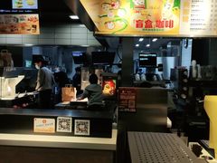 -麦当劳(斜土路2号店)