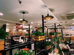 大堂-八合里牛肉火锅(新洲店)