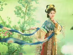 -九月鹰飞汉服摄影工作室