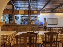 大堂-船屋葡国餐厅