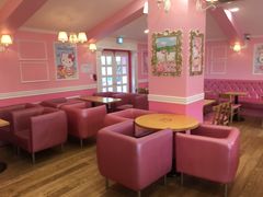 -Hello Kitty Cafe(弘大店)