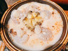-老牌坊云南鱼豆花火锅(哈西万达店)