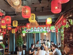 -头上红煨盐鸡乡村食府