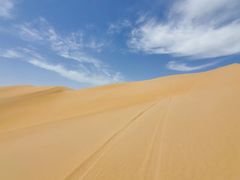 -亿利库布其七星湖沙漠生态旅游区