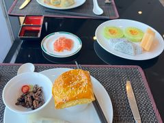 -怡豪大饭店·49楼旋转自助餐厅