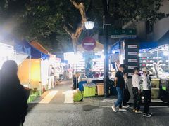 -吴山路夜市