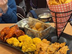 -BHC炸鸡(明洞总店)