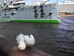 -阿芙乐尔号巡洋舰