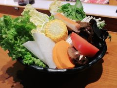 -呷哺呷哺 黄金牧场 (中发百旺店)