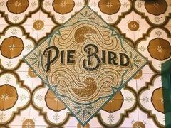 -Pie Bird(新闸路店)