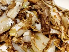 拆骨肉炒白菜-北李妈妈菜·海肠捞饭(高新万达店)