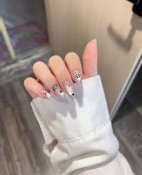 -E.beauty驻颜·痘敏肌调理中心