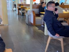 -关东小磨东北菜(上海长风大悦城店)