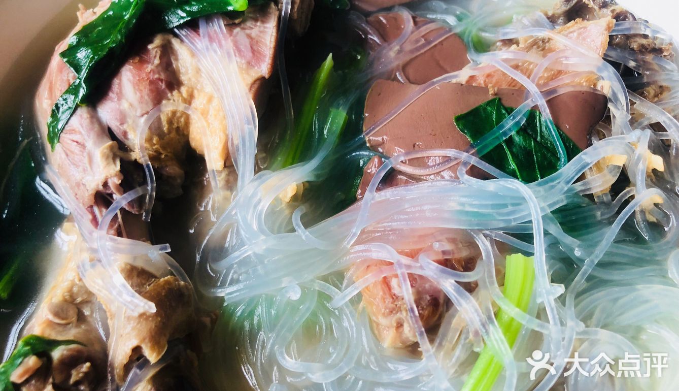 【美食食谱】南京经典美食，鸭血粉丝汤