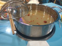 -湾区九号鲜切牛肉火锅(明珠南路店)