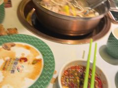 -润园四季椰子鸡火锅(卓越INTOWN店)