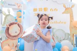 -BabyMonster小怪兽亲子派对·餐厅乐园(金月湾店)