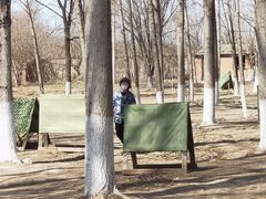 -亲兄弟真人CS团建拓展基地