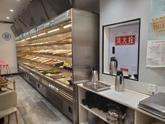 自助取餐区-屋头串串(新街里店)