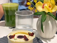 樱桃意式鲜奶酪-潮一不贰·法式甜品·生日蛋糕·西式简餐(外滩店)