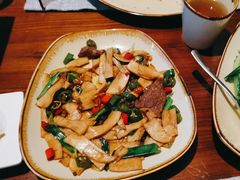 -石梅湾威斯汀度假酒店-品味餐厅·川湘菜·海鲜风味火锅·手工面食·万州烤鱼·口味牛蛙·小龙虾