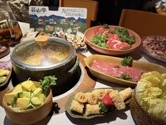 -芸山季·云南山珍菌火锅(人民广场来福士店)