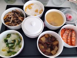 -爱陪伴尊享月子中心(国际店)
