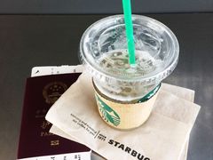 -星巴克(香港国际机场44号闸店)