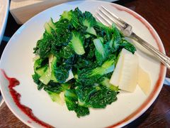 冬笋炒塔菜-杭州西子湖四季酒店·金沙厅