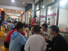 -建国蚵煎蚵面