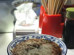 冒节子肥肠粉-钟方模白家肥肠粉(春熙店)