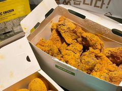 -BHC炸鸡(明洞总店)
