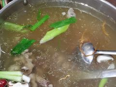 -乡土黄·鲜牛肉火锅·小龙虾(兴业街店)