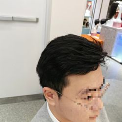 -LAQUEEN 时尚健康假发