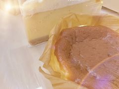 软心巴斯克风情蛋糕-星巴克(邯郸新世纪广场店)