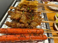 -烤满分·东北烧烤(首经贸店)